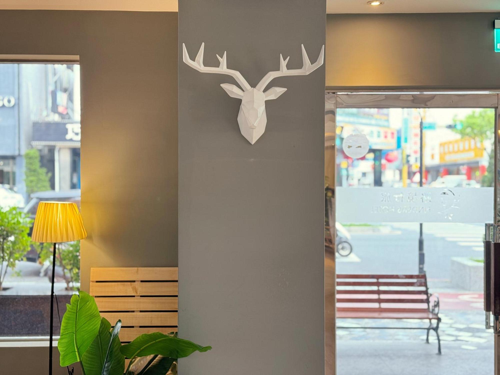 Finders Hotel Hualien Station Ngoại thất bức ảnh